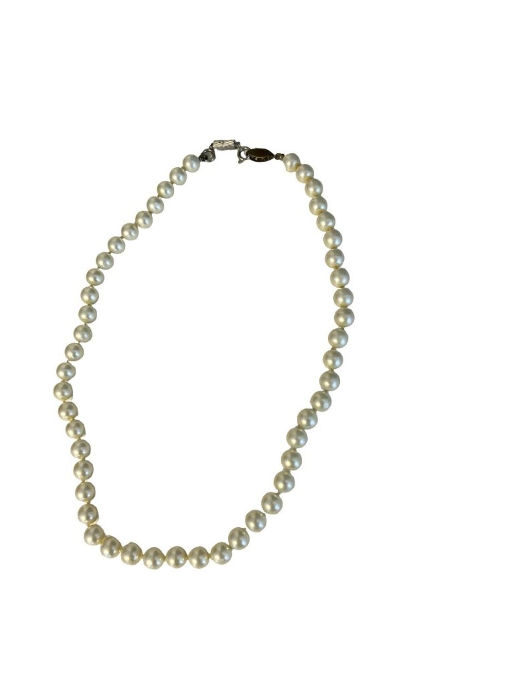 Vintage Freshwater Pearl Necklace 18 Inch Hand Knotted Silk Strand Cream Pearls